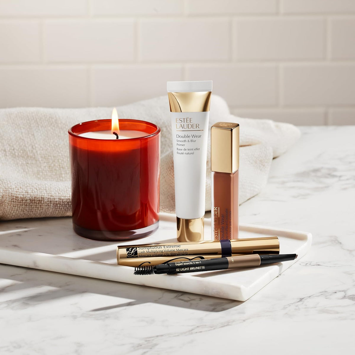 Estée Lauder The Brow Multi-Tasker 3-in-1 Tool | Eyebrow Pencil, Powder and Brush